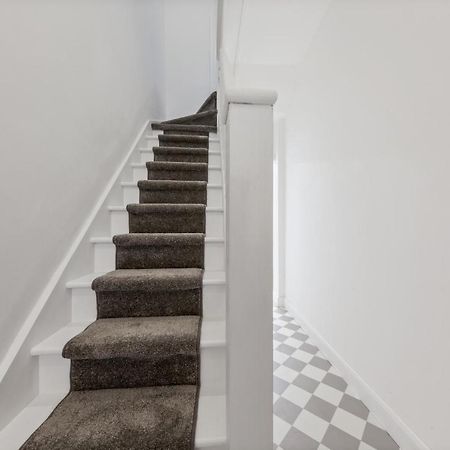 ロンドン Stunning Houseヴィラ エクステリア 写真