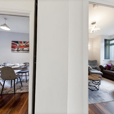 ロンドン Stunning Houseヴィラ エクステリア 写真