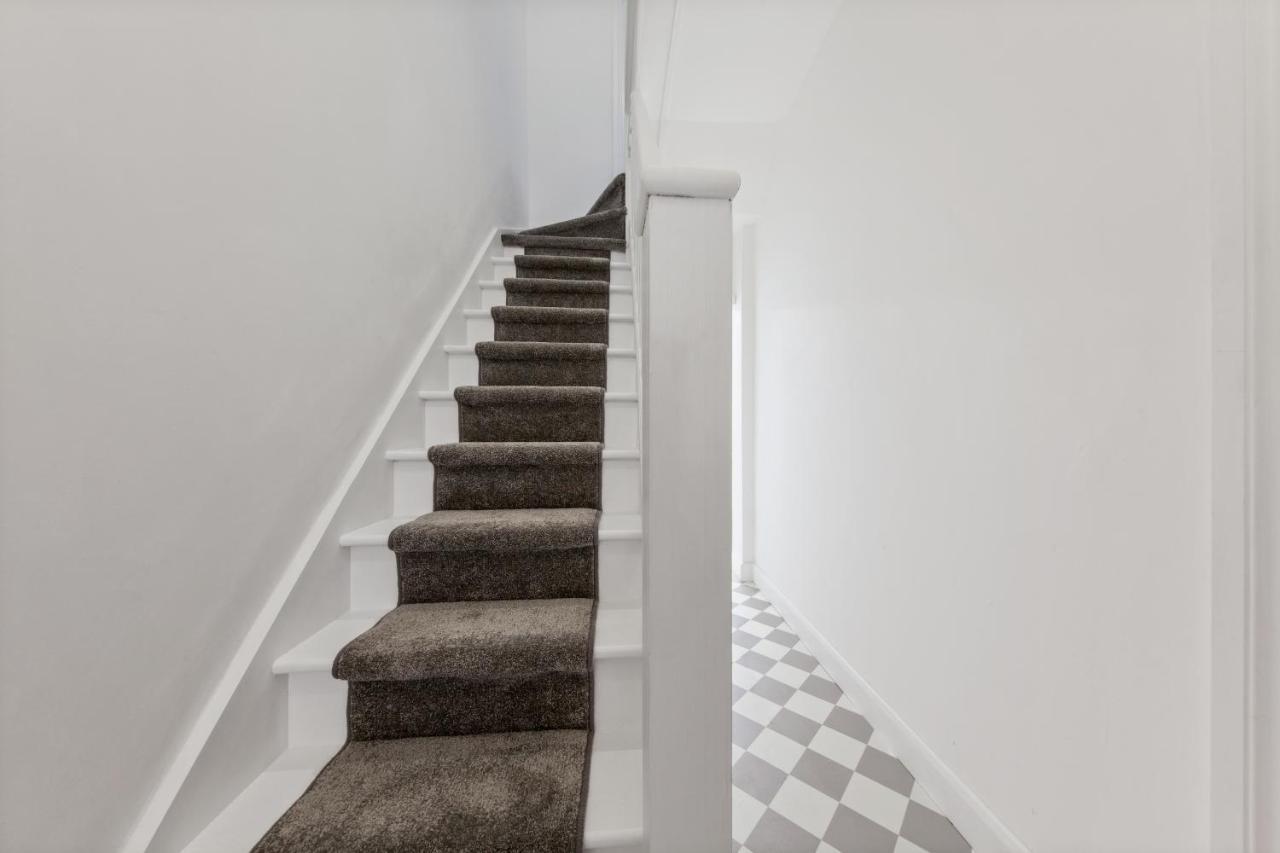 ロンドン Stunning Houseヴィラ エクステリア 写真